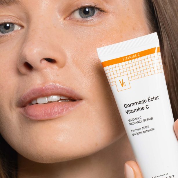 Vitamin C Radiance Scrub
